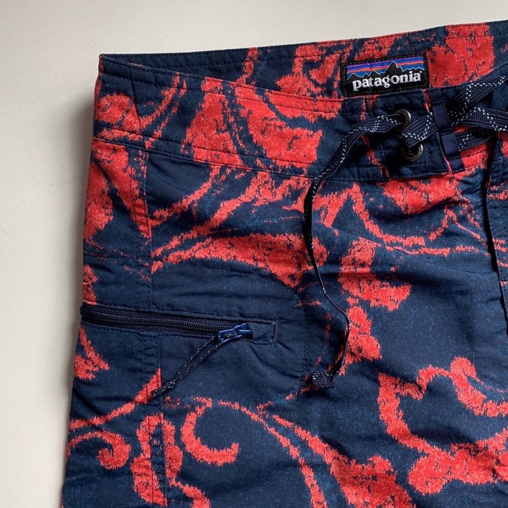 Patagonia Men's Red Floral Boardshorts